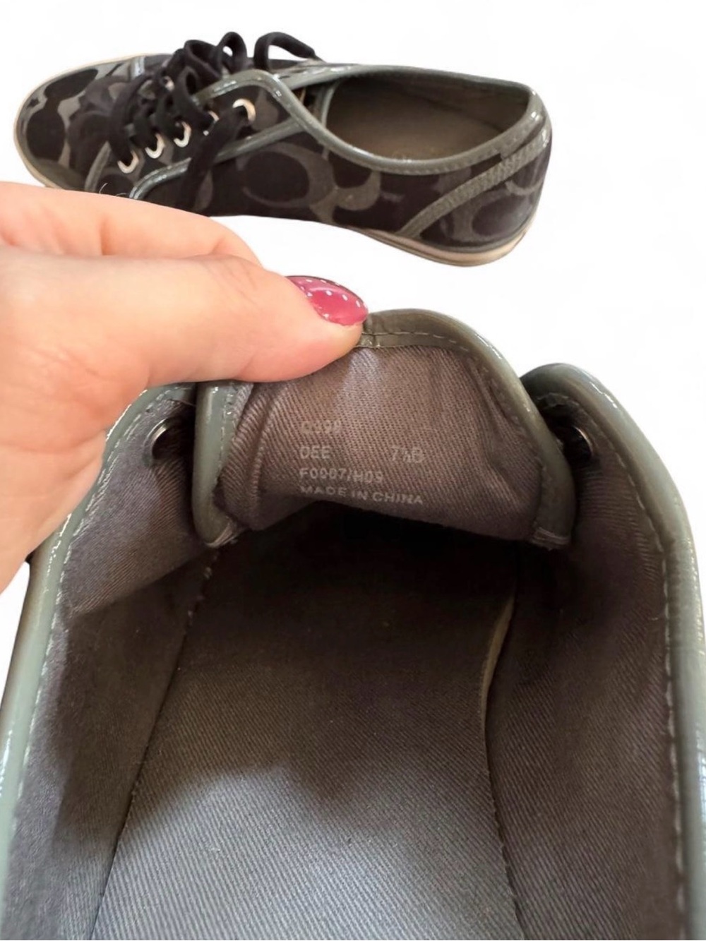 Coach Black Signature Pattern Low-Top Sneakers with Tan Accent - Picture 5 of 5